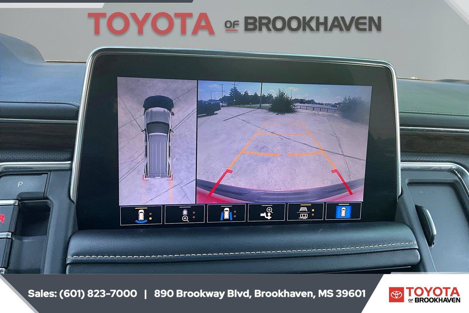 Used 2021 Chevrolet Tahoe Premier w/ Premium Package RWD image 15