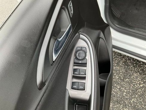 Used 2024 Chevrolet Malibu LT image 8