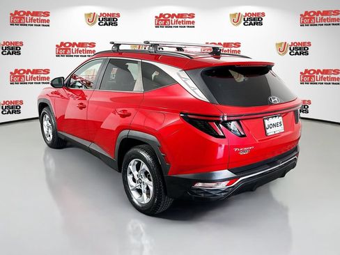 Certified 2022 Hyundai Tucson SEL AWD/4WD image 2