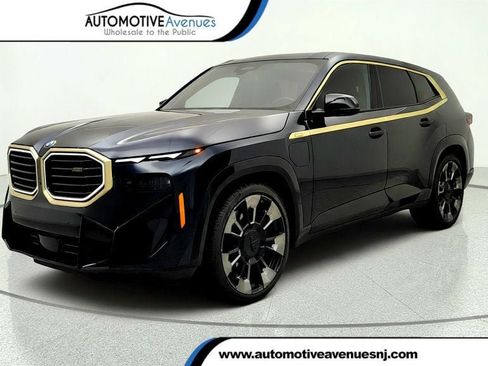 Used 2023 BMW XM AWD/4WD image 1