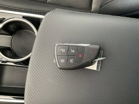 New 2026 Chevrolet Equinox LT w/ Convenience Package II image 23