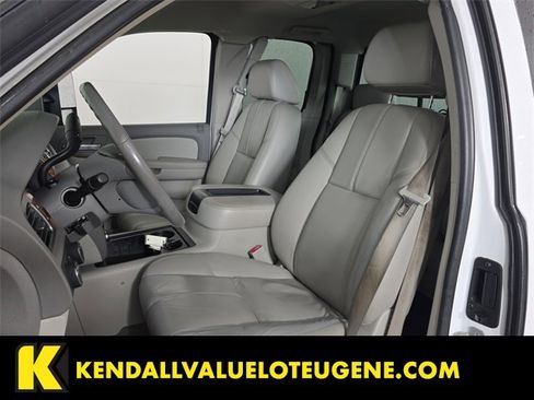 Used 2007 GMC Sierra 2500 SLT w/ Z71 Off-Road Package image 20