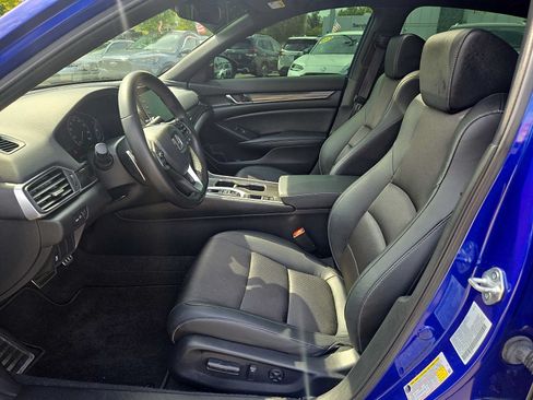 Used 2022 Honda Accord Sport image 13