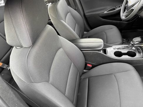 Used 2023 Chevrolet Malibu LT image 19