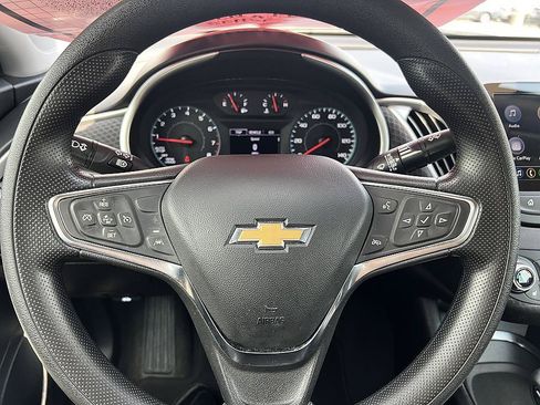 Used 2025 Chevrolet Malibu LT FWD image 22
