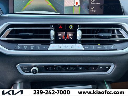 Used 2022 BMW X7 M50i image 32