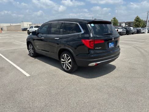 Used 2018 Honda Pilot Elite image 3