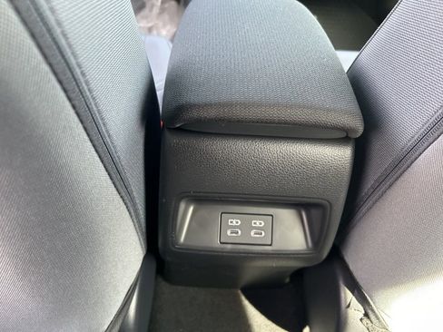 New 2026 Toyota Corolla SE image 9