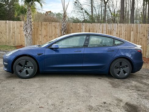 Used 2021 Tesla Model 3 Long Range image 6