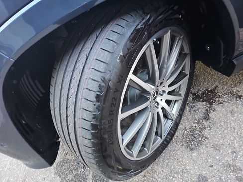 New 2026 Mercedes-Benz GLS 450 4MATIC image 35