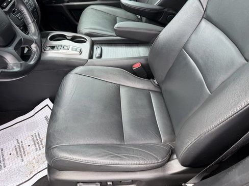 Used 2021 Honda Pilot Special Edition image 11