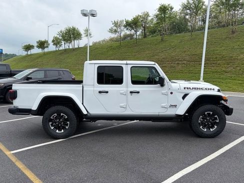 New 2026 Jeep Gladiator Rubicon AWD/4WD image 8