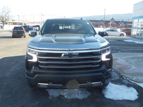 Used 2026 Chevrolet Silverado 1500 High Country w/ Technology Package image 4