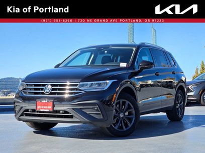 Used 2022 Volkswagen Tiguan SE