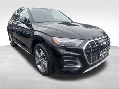 Used 2024 Audi Q5 2.0T Premium w/ Convenience Package