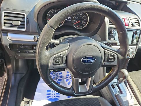 Used 2017 Subaru Crosstrek 2.0i Premium AWD/4WD image 14