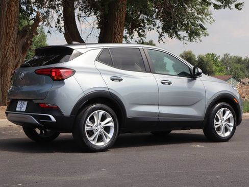 Used 2023 Buick Encore GX Preferred w/ Cold Weather Comfort Package FWD image 5