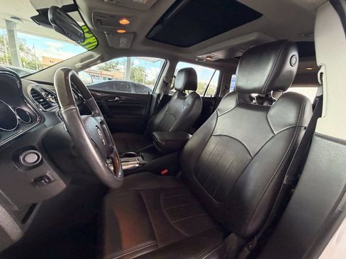Used 2017 Buick Enclave Premium w/ Experience Buick Package FWD image 12