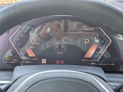 New 2026 BMW X7 xDrive40i w/ M Sport Package image 32