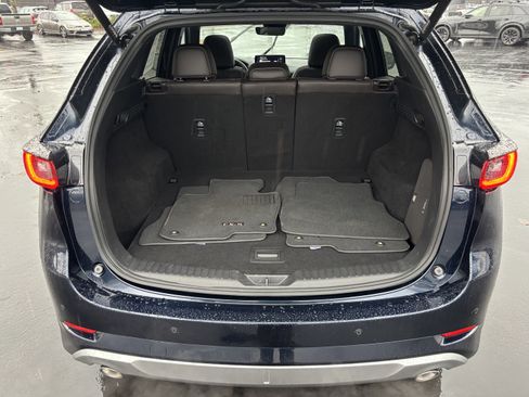 Certified 2025 MAZDA CX-5 Signature image 17