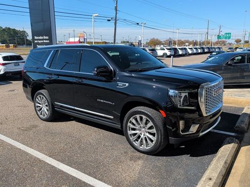 Used 2022 GMC Yukon Denali image 5