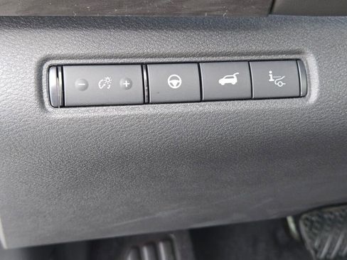 New 2026 Nissan Pathfinder Platinum w/ Cargo Package AWD/4WD image 28