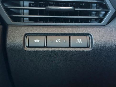 New 2026 Nissan Altima 2.5 SR w/ SR Midnight Edition Package FWD image 25