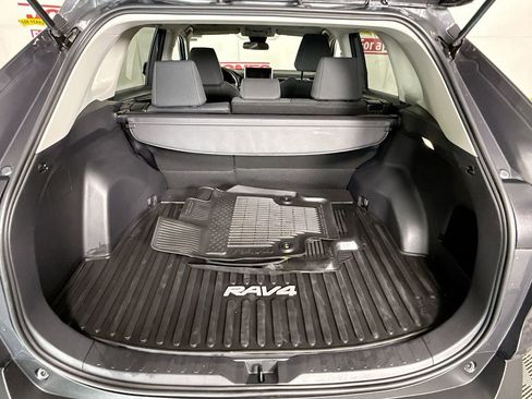 Certified 2025 Toyota RAV4 LE AWD/4WD image 27