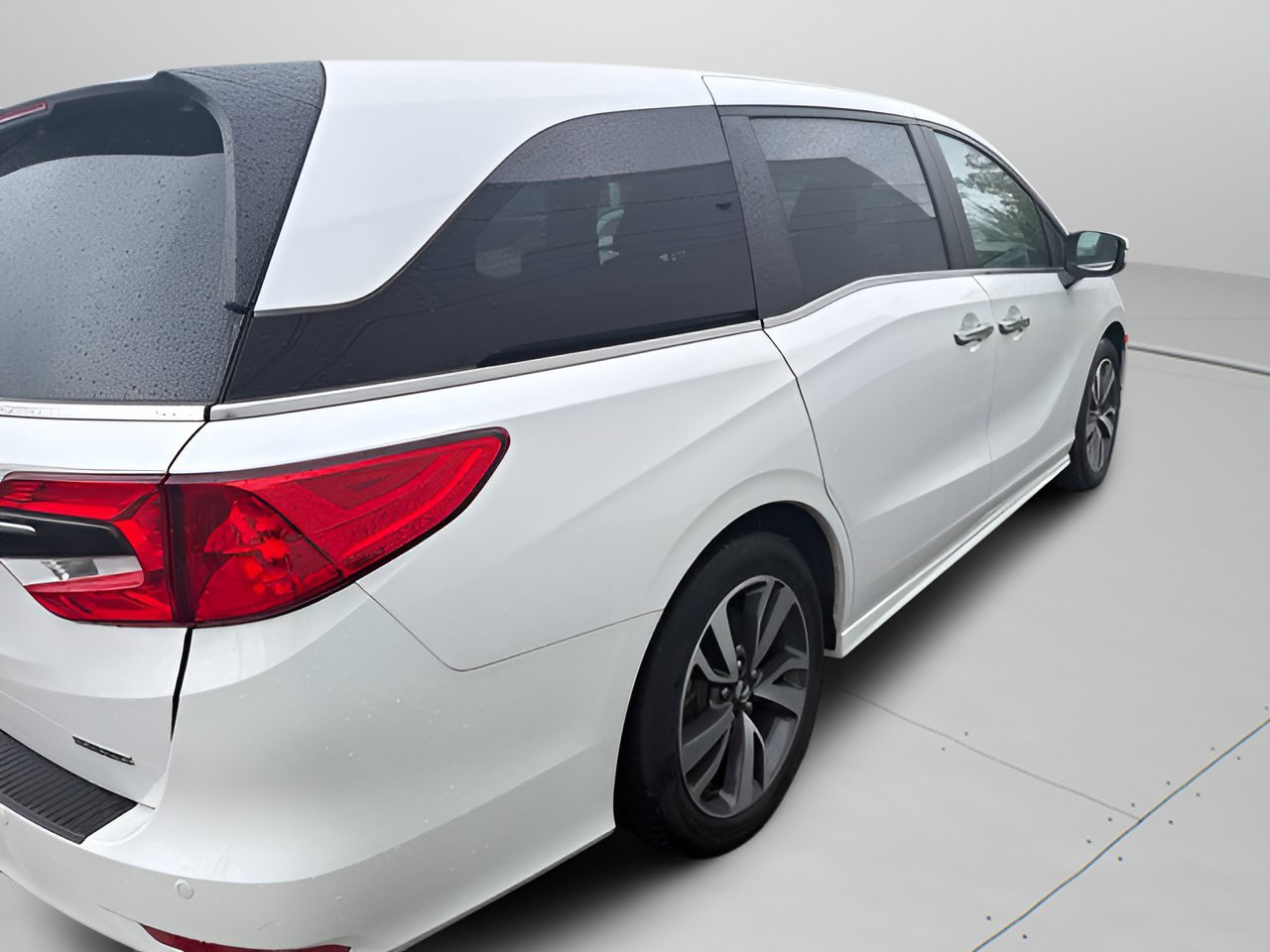 Used 2024 Honda Odyssey Touring image 12