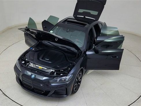 Used 2025 BMW i4 M50 w/ Premium Package image 84