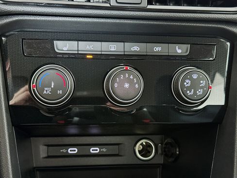 New 2025 Volkswagen Taos S image 15