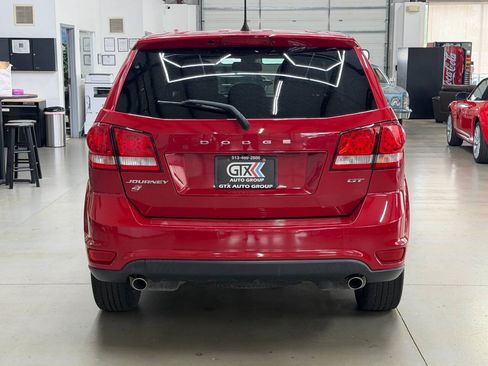 Used 2019 Dodge Journey GT AWD/4WD image 3
