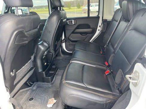 Used 2024 Jeep Wrangler Sahara w/ Technology Group image 6