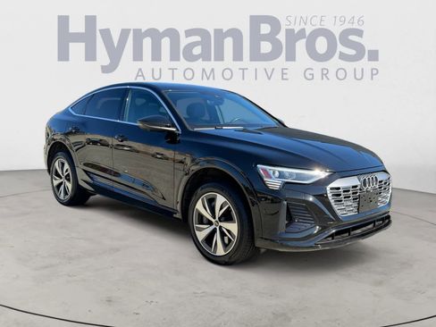 Used 2024 Audi Q8 e-tron Premium Plus w/ Premium Plus Package image 1