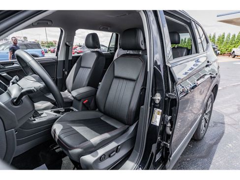 Used 2024 Volkswagen Tiguan Wolfsburg Edition FWD image 8