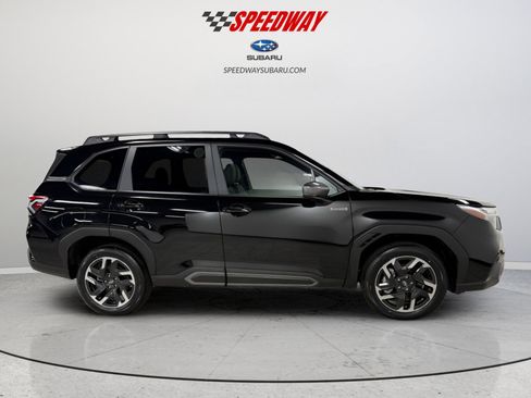New 2025 Subaru Forester Limited image 8