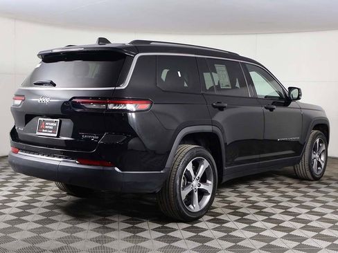 Used 2023 Jeep Grand Cherokee L Limited image 12