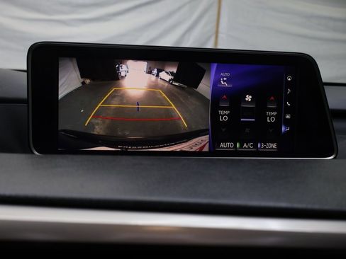 Used 2018 Lexus RX 350L AWD image 23