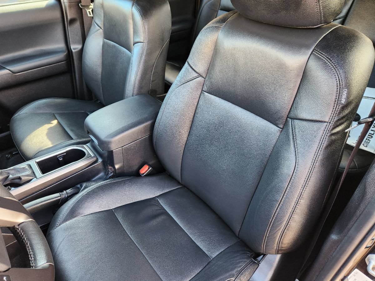 Used 2023 Toyota Tacoma TRD Sport RWD image 34
