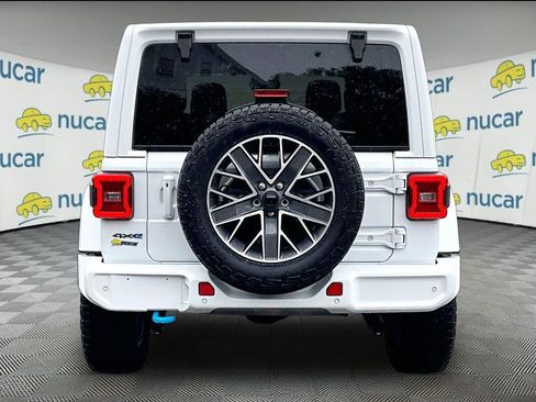 Used 2024 Jeep Wrangler High Altitude AWD/4WD image 5