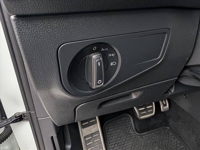 Used 2024 Volkswagen Tiguan SE R-Line AWD/4WD image 33