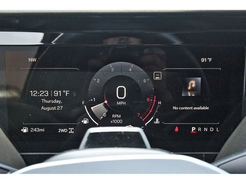Used 2025 GMC Yukon Denali Ultimate AWD/4WD image 14