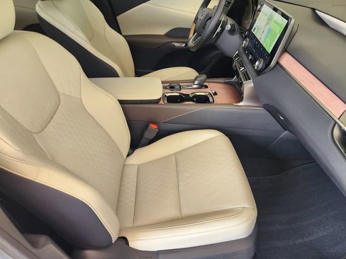 Used 2025 Lexus RX 350 Premium Plus w/ Accessory Package (Z1) image 14