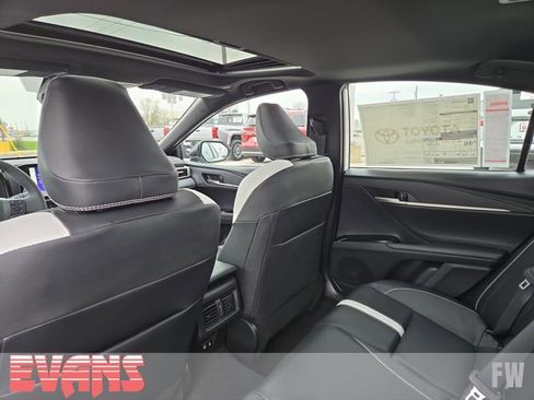 New 2026 Toyota Camry Hybrid w/ Multimedia Upgrade Package image 24