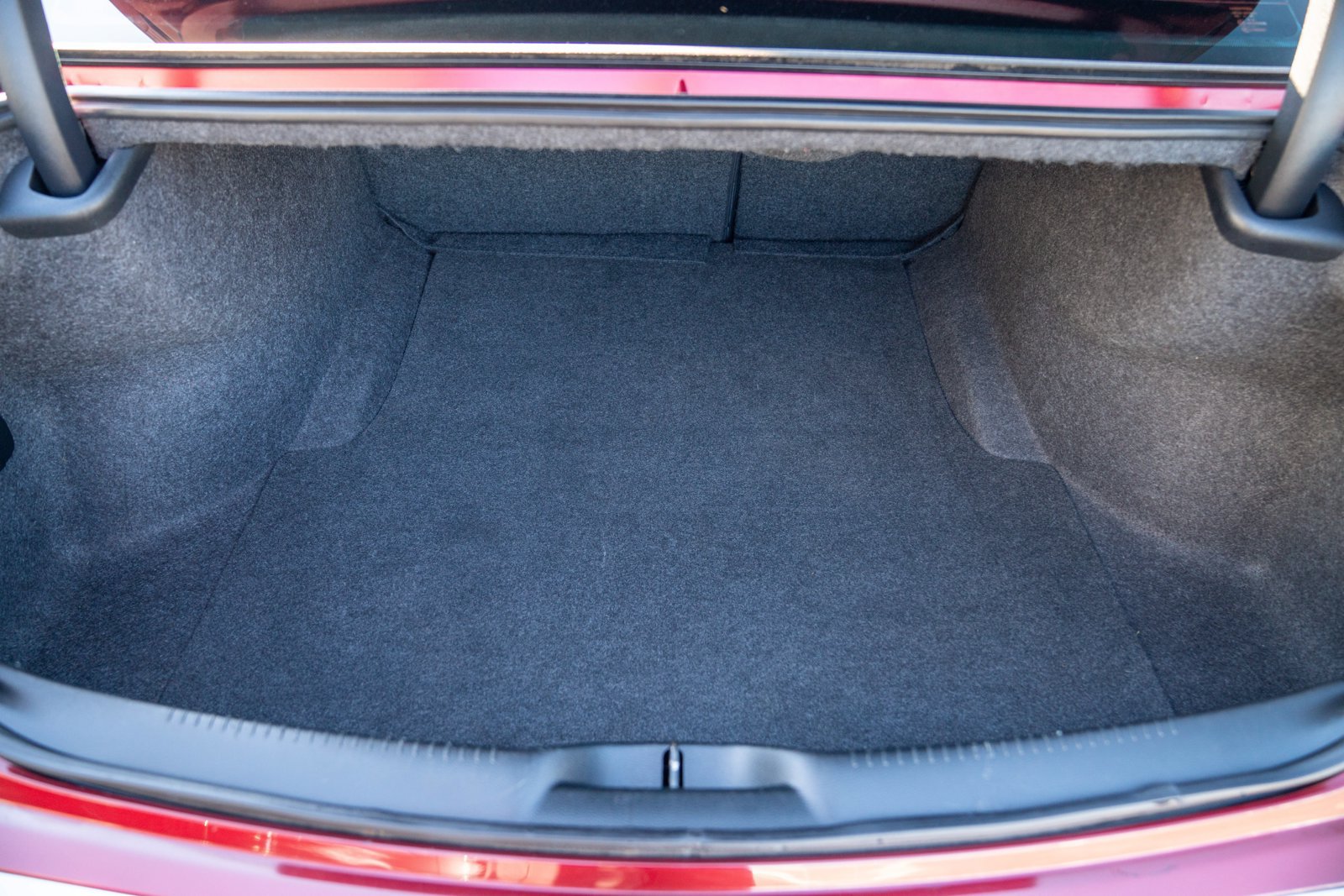 Used 2018 Chrysler 300 Touring L RWD image 26