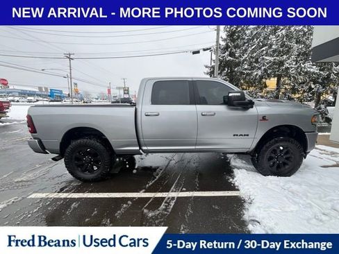 Used 2023 RAM 2500 Laramie w/ Night Edition image 8