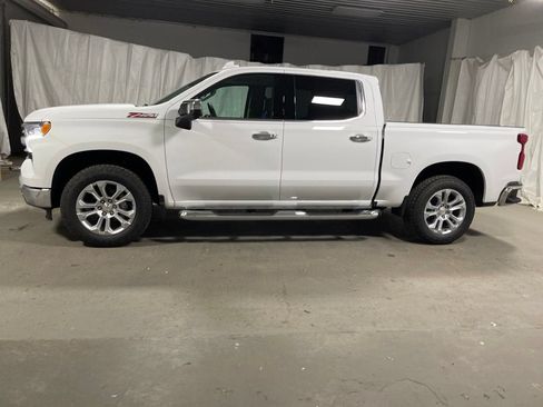 New 2026 Chevrolet Silverado 1500 LTZ w/ LTZ Premium Package AWD/4WD image 4