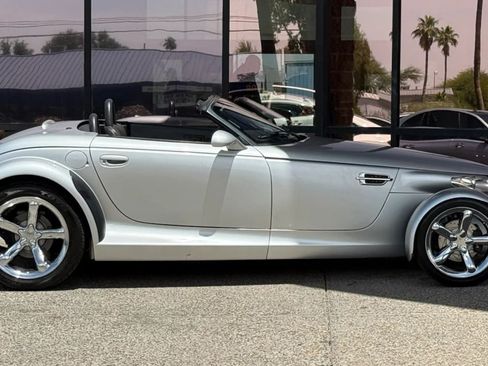Used 2001 Plymouth Prowler RWD image 18