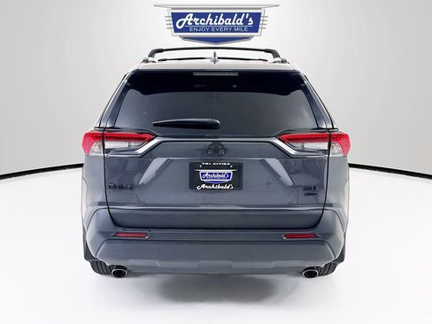 Used 2023 Toyota RAV4 XLE w/ Convenience Package AWD/4WD image 7