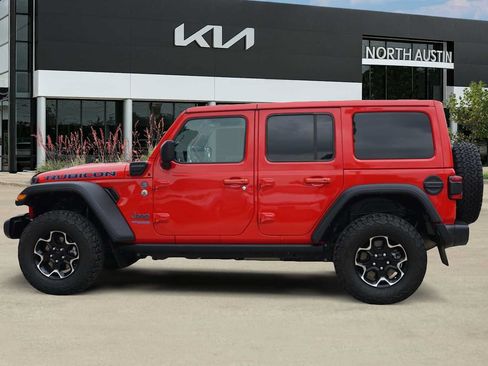 Used 2021 Jeep Wrangler Unlimited Rubicon 4xe w/ Cold Weather Group AWD/4WD image 3